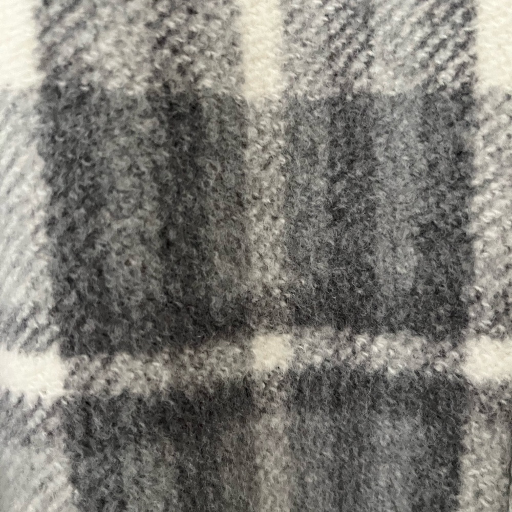 AMERICAN EAGLE WOMENS FLEECE PLAID SHACKET SIZE MEDIUM NWT! - Picture 7 of 7